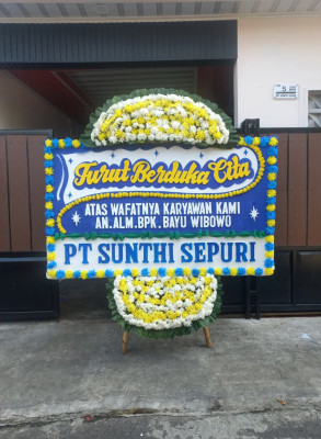Papan Bunga Duka di Pujidadi