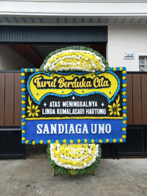 Papan Bunga Duka di Pujidadi
